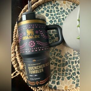 Stanley MIDNIGHT CATRINA Dia de Muertos 20oz with Handle